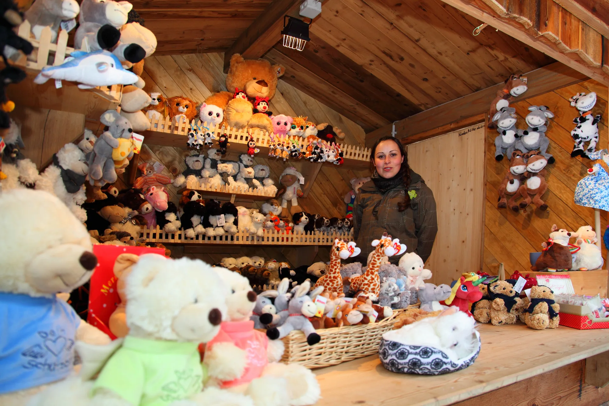 Plüschtierhütte beim Bergadvent