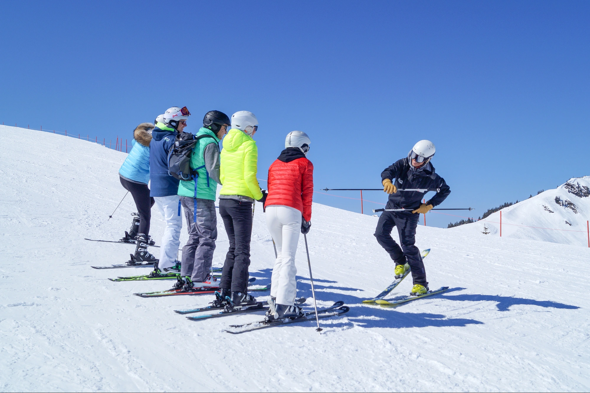Gemeinsam im Skikurs